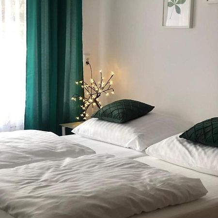 Noclegi Pod Kasztanem Duszniki Zdrój Esterno foto